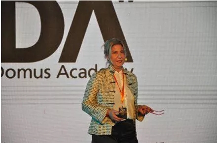 家居互聯(lián)網(wǎng)領(lǐng)袖峰會 康輝地板“創(chuàng)見”未來